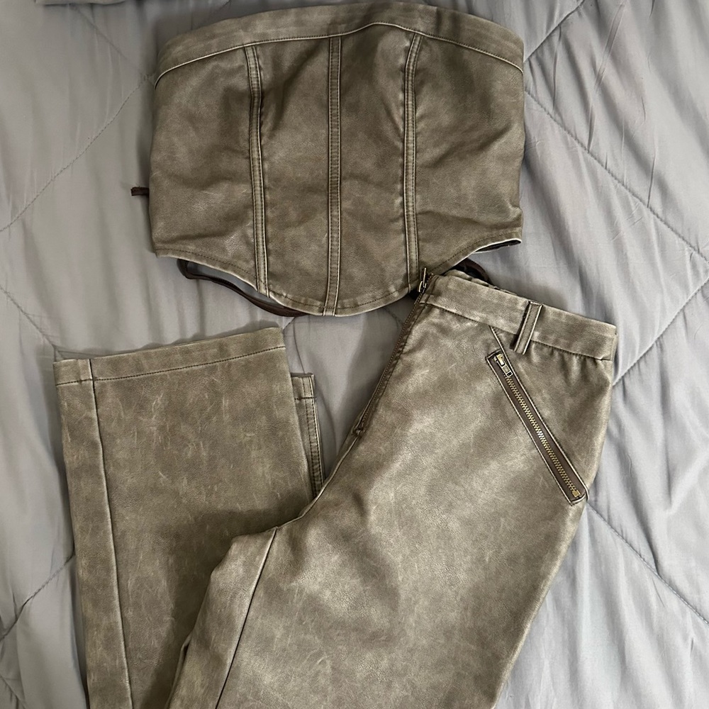 Brown Washed Leather Matching Set - image 1